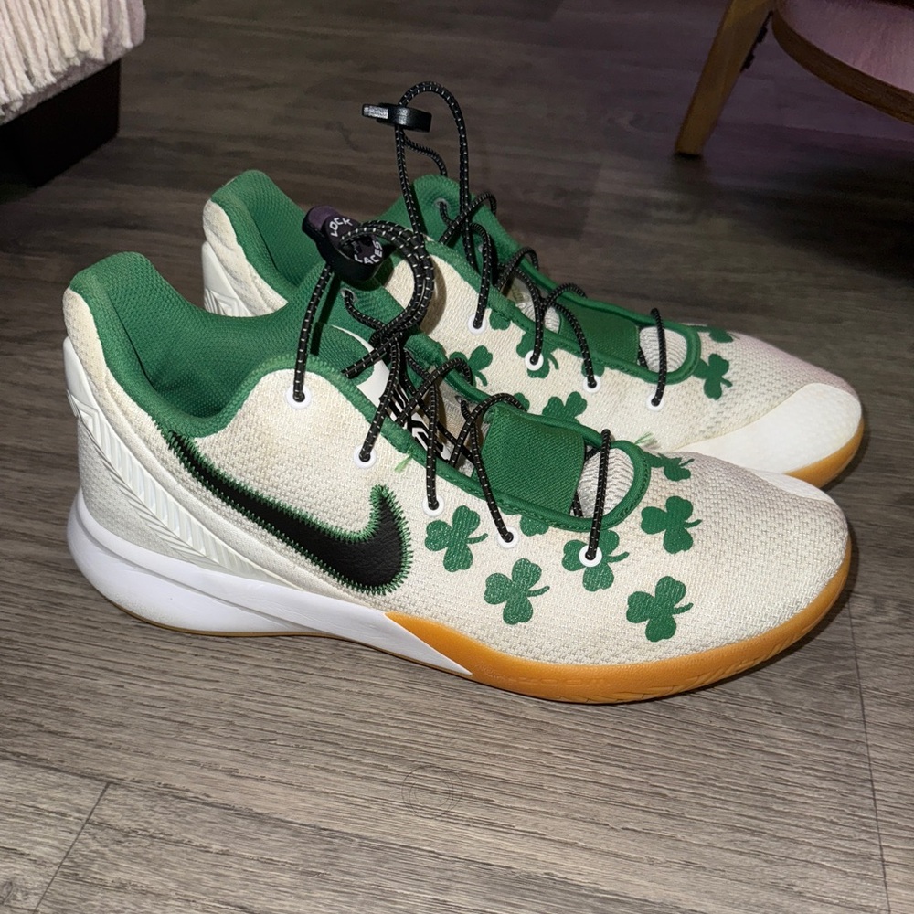 RARE ‼️Nike Kyrie Flytrap 2 EP Boston Celtics